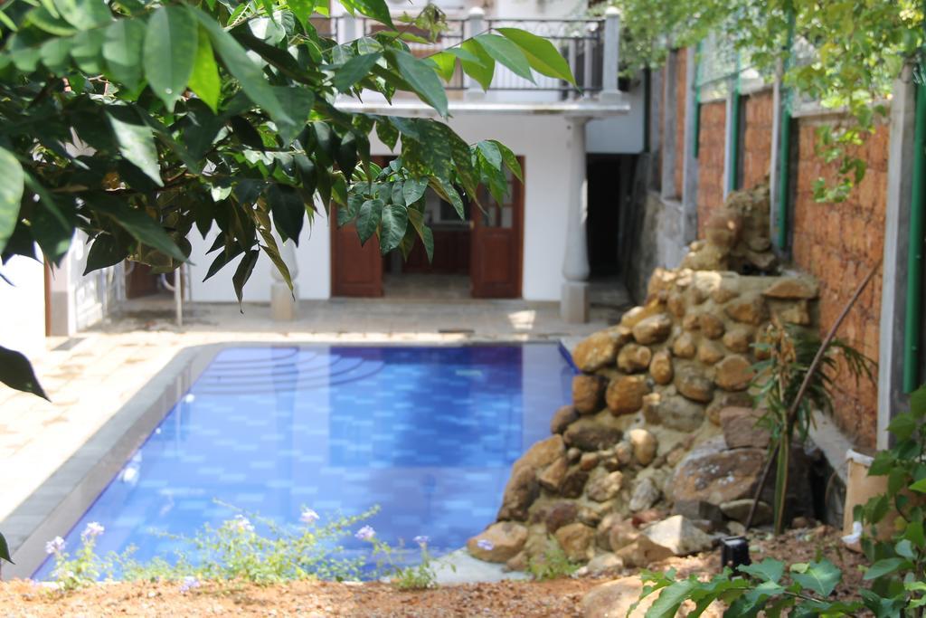 Siriniwasa Luxury Villa With Private Pool Induruwa Eksteriør bilde