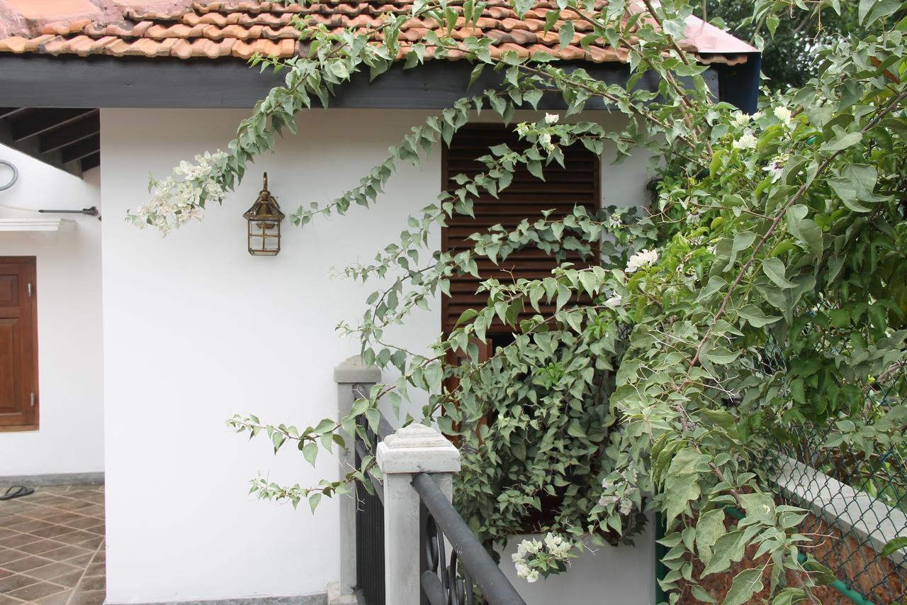 Siriniwasa Luxury Villa With Private Pool Induruwa Eksteriør bilde